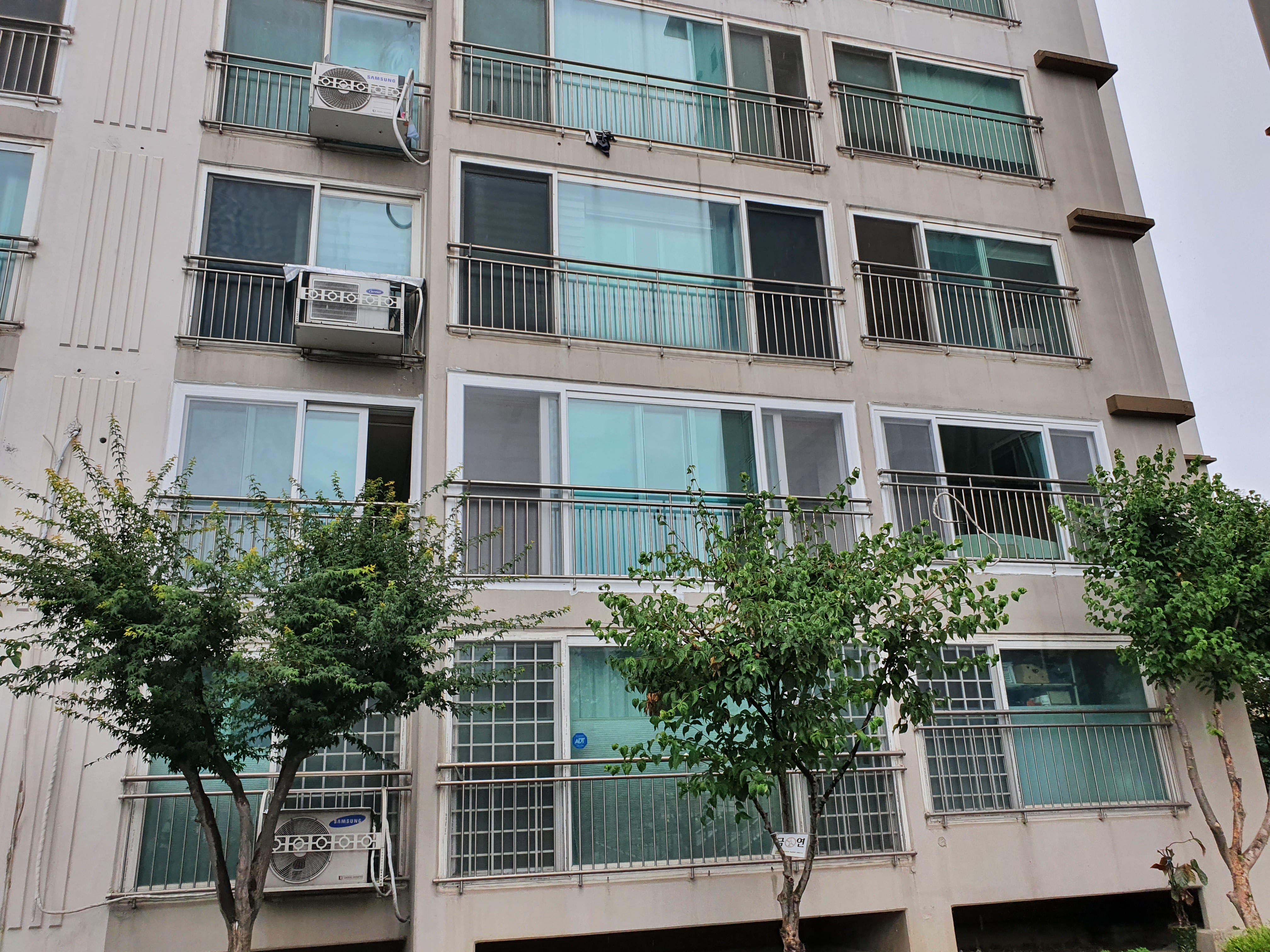 상봉동 건영아파트 1506-201 현장입니다.