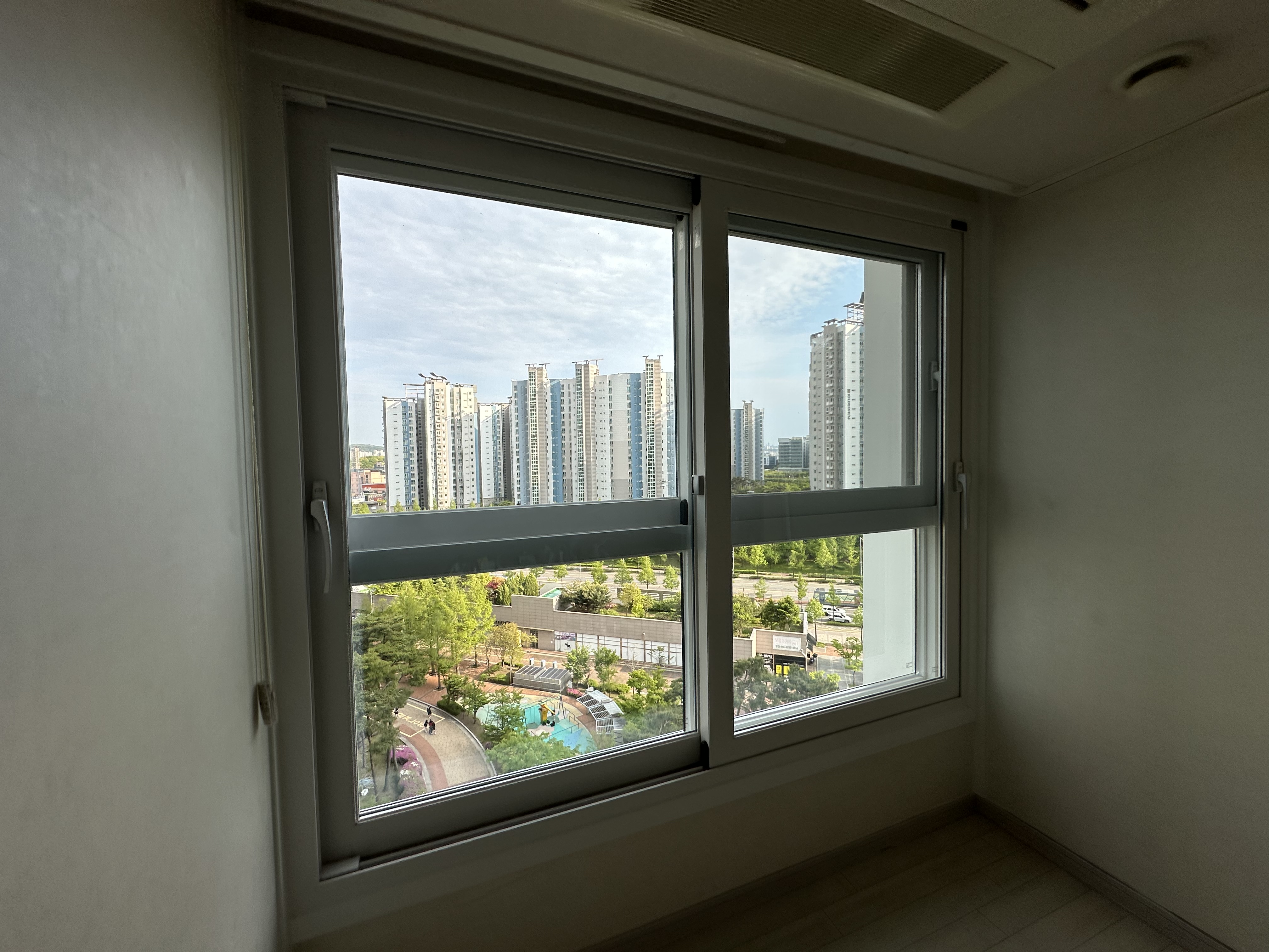 KCC 입면분할창호로 인천 청라 엑슬루타워 샷시교체 후기 